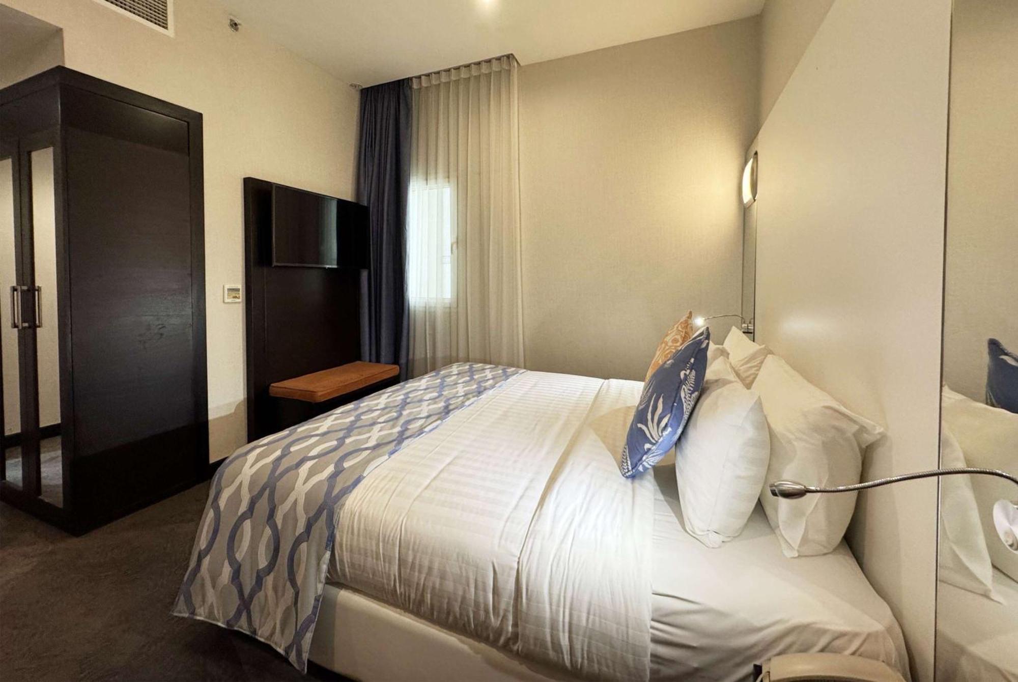 Ramada Encore Doha By Wyndham Esterno foto